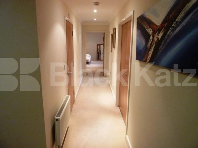 			CAMDEN GIRLS SCHOOL CATCHMENT AREA!, 2 Bedroom, 1 bath, 1 reception Flat			 Canal Boulevard, Camden Road, CAMDEN